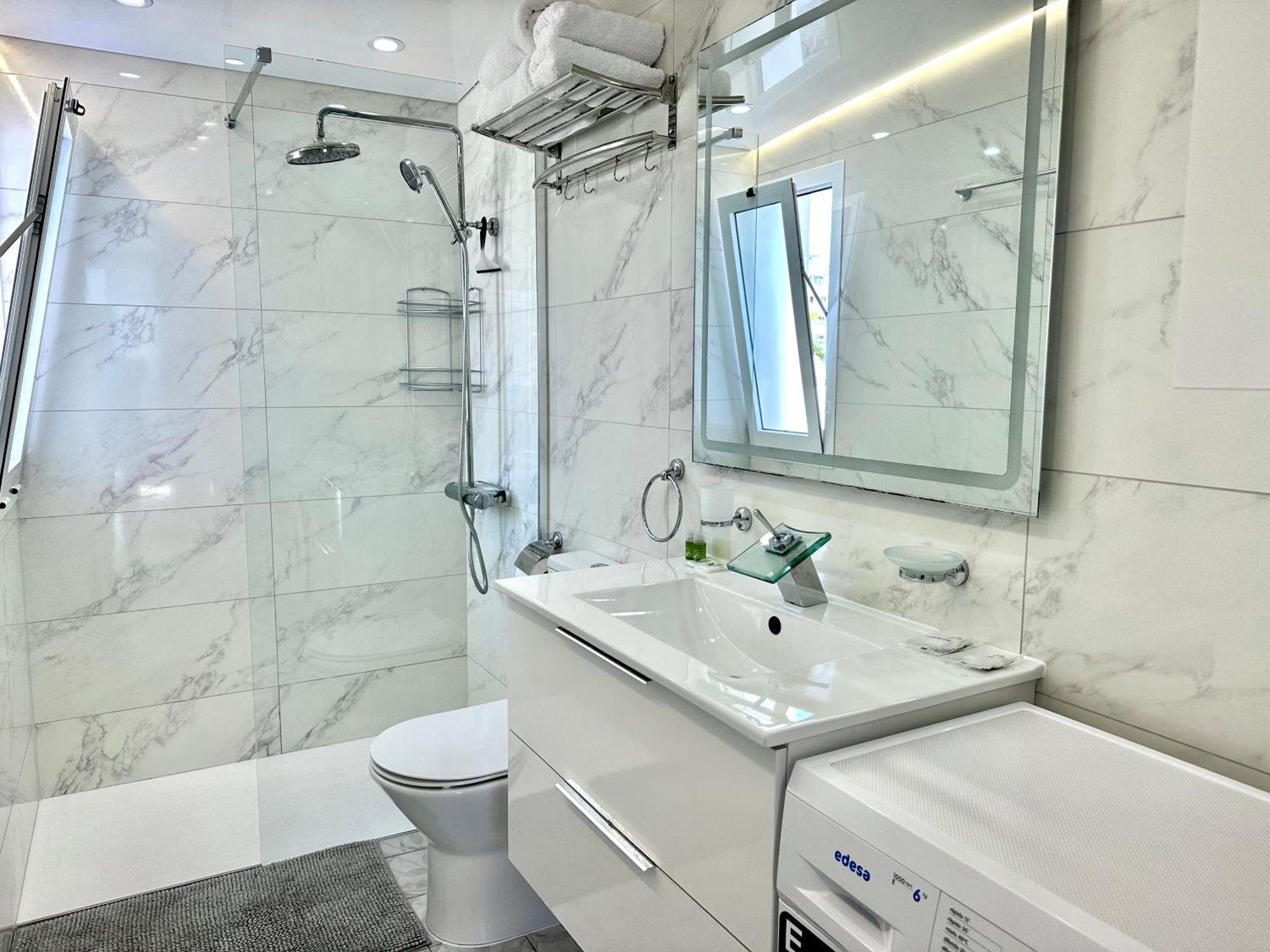 Fantastic Vacation By The Ocean Apartment Playa de las Americas  Ngoại thất bức ảnh